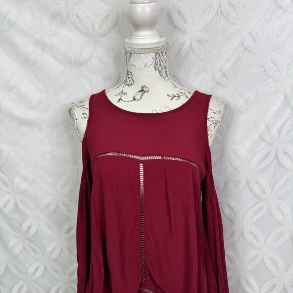 Lovers + Friends Red Cold Shoulder Long Sleeve Top Size M - Picture 5 of 8